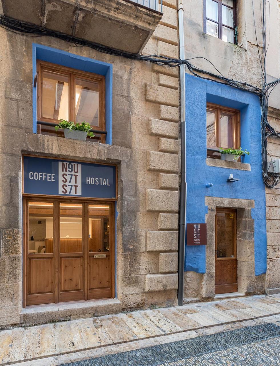 Hostal 977 Tarragona Luaran gambar