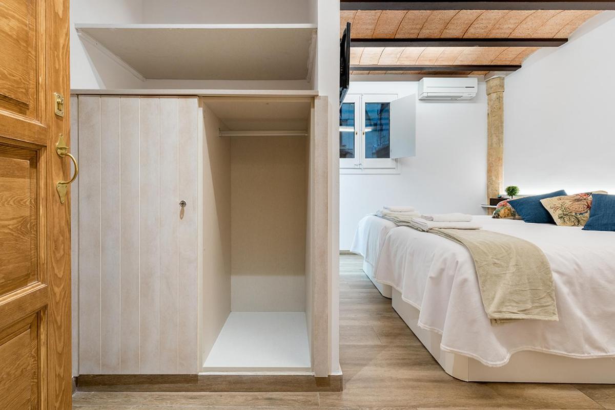 Hostal 977 Tarragona Luaran gambar
